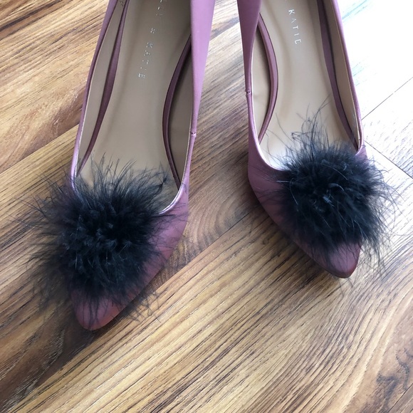 KELLY&KATIE pink feather heels - Picture 2 of 5